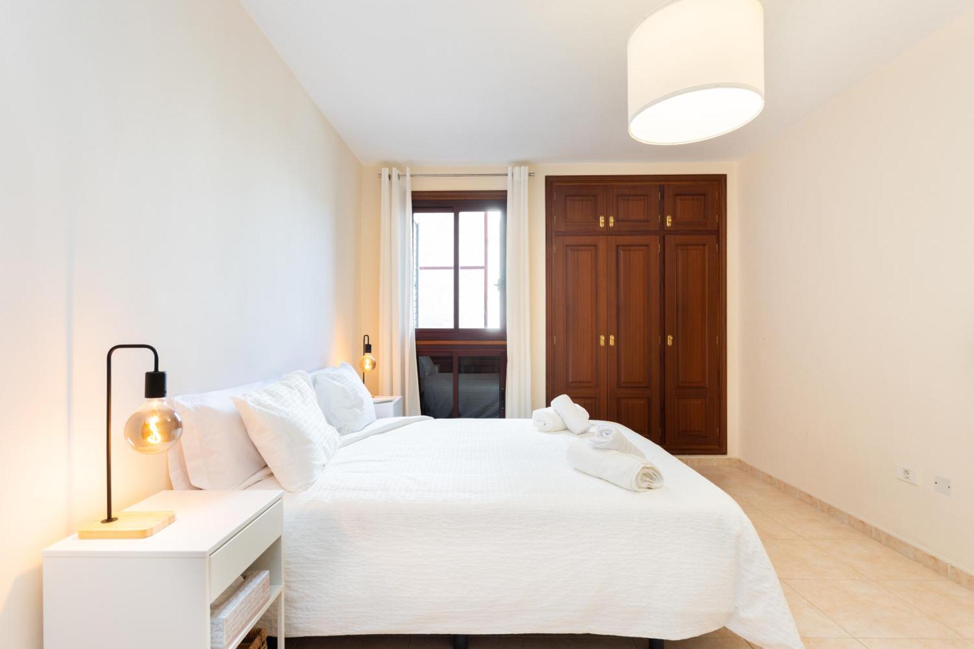 Home2Book Design & Luminous Apt Santa Cruz Center Bagian luar foto