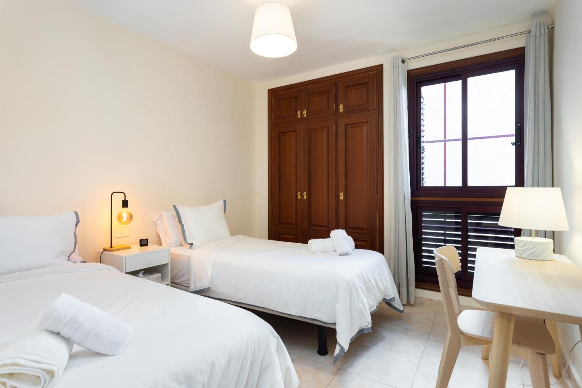 Home2Book Design & Luminous Apt Santa Cruz Center Bagian luar foto